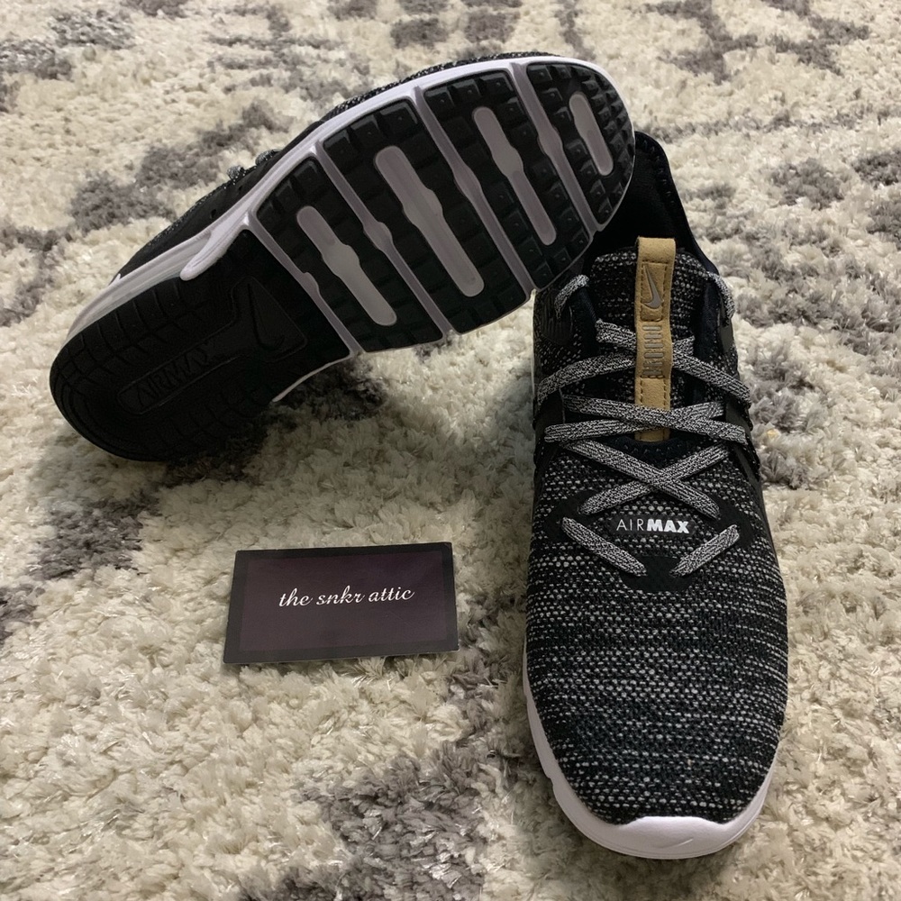❗️SOLD❗️Nike AirMax Sequent